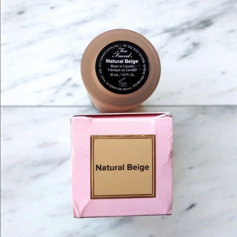 Too faced foundation - Picture 2 of 4